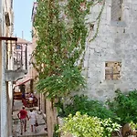 Apartman White House *