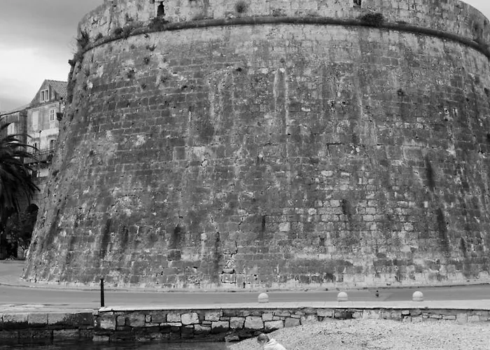 Apartment White House *