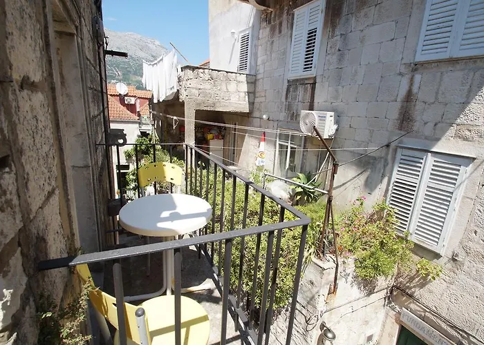 White House Korcula Town