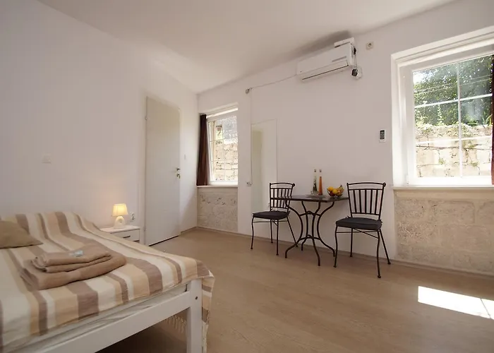 White House Korčula