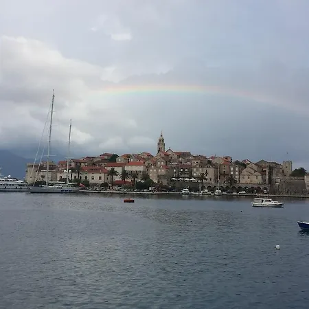 White House Apartment Korcula Town
