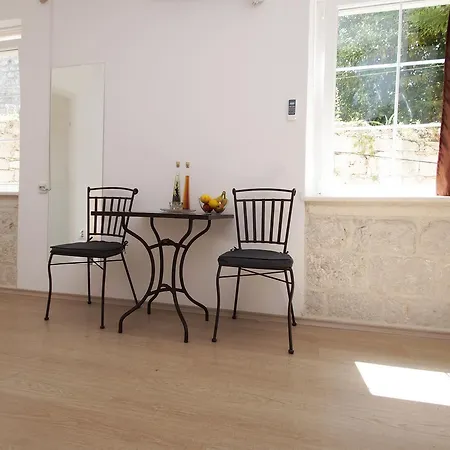 White House * Корчула